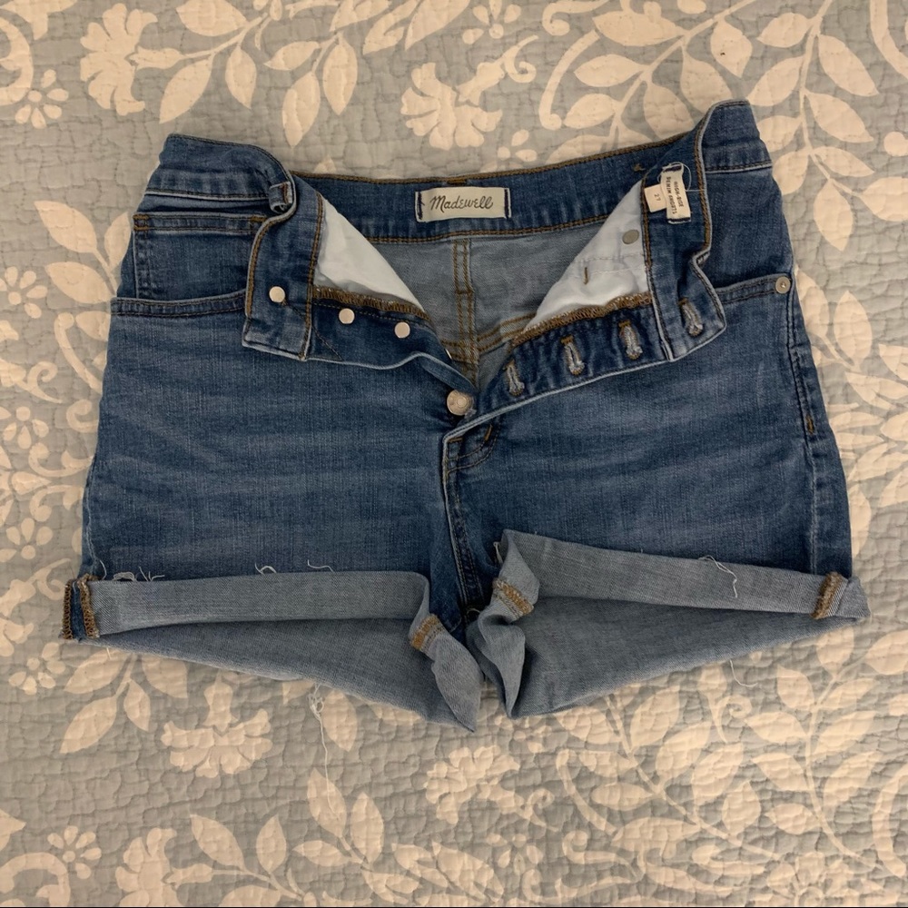 Madewell high rise button-up shorts